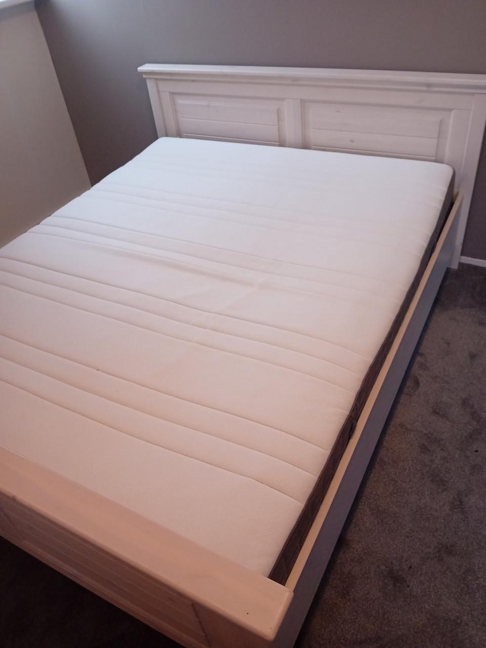 Tweepersoons bed (gereserveerd)
