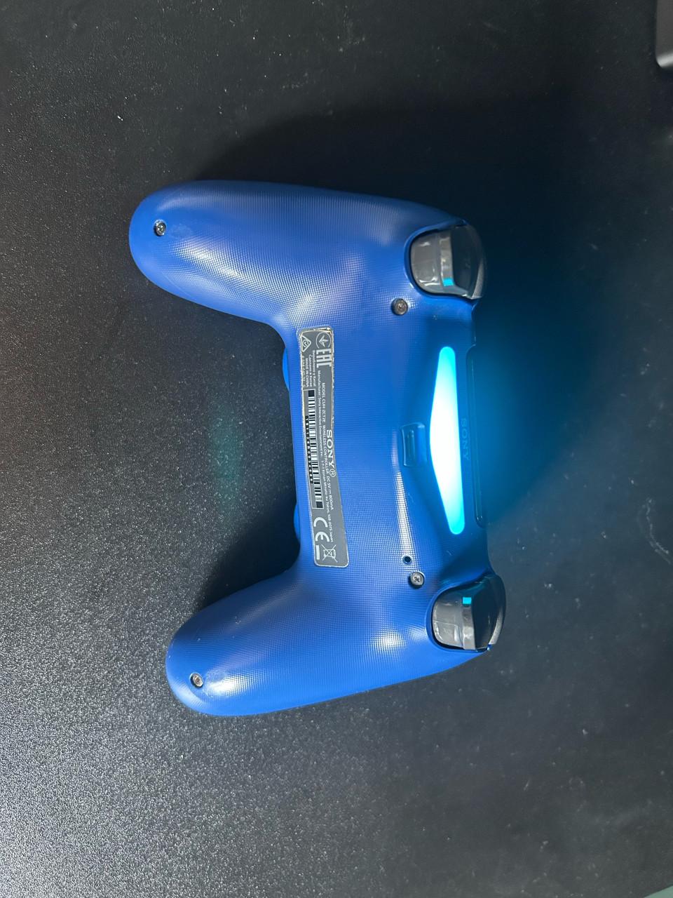 Playstation 4 controllers