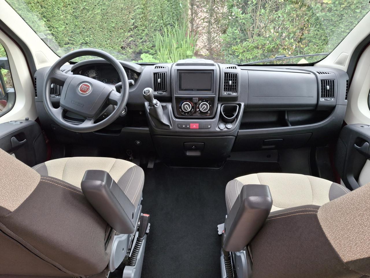 Buscamper Roadcar 600,2,3 multijet 2, 130 pk diesel. 2017, 31.000 km
