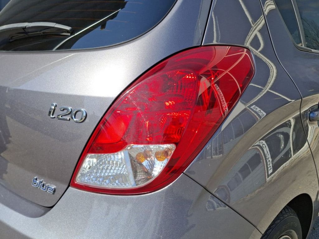 Hyundai I 20 1.2 hp i-motion 5-deurs | airco | trekhaak
