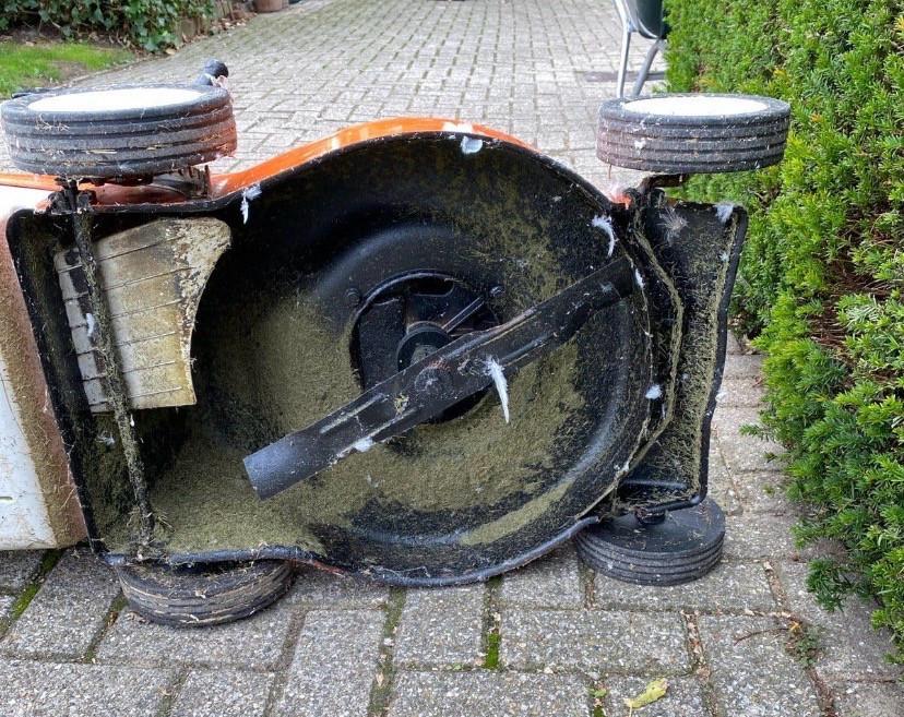 Stihl benzine grasmaaier