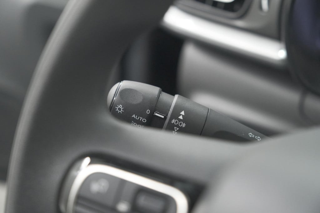 Citroen C3 puretech 110 eat6 max | apple carplay | parkeersensoren | climat