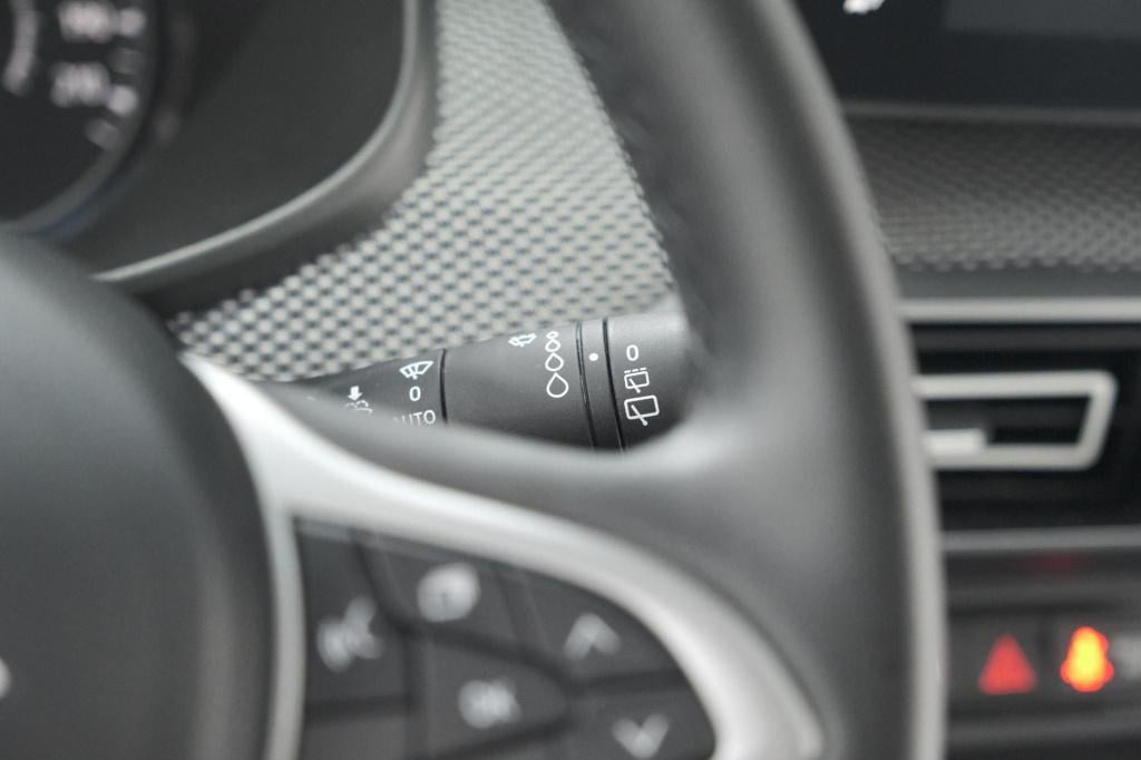 Dacia Sandero tce 90 cvt expression | parkeersensoren | apple carplay | cru