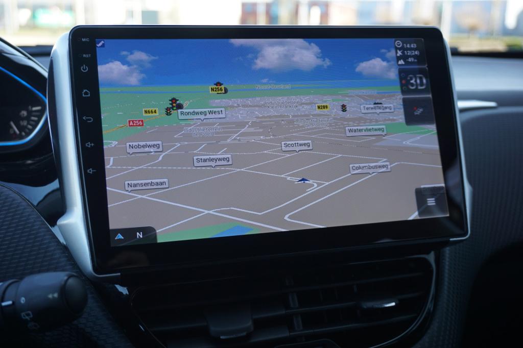 Peugeot 2008 1.2 vti allure climate / navi / cruise / parkeers. / elektr. r