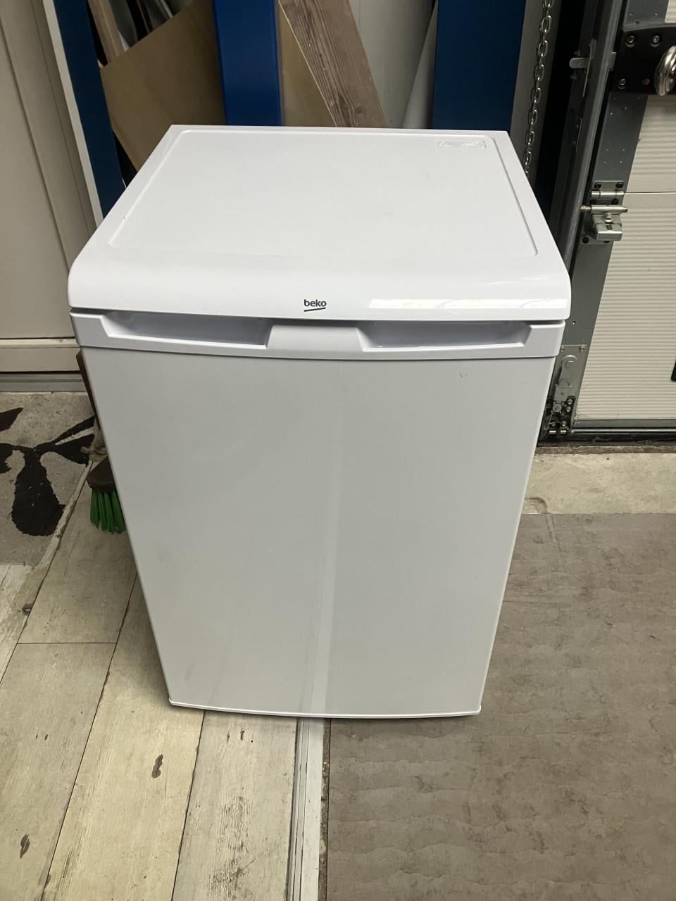 Beko Koelkast vriezer S54121 2 jaar oud in perfecte staat