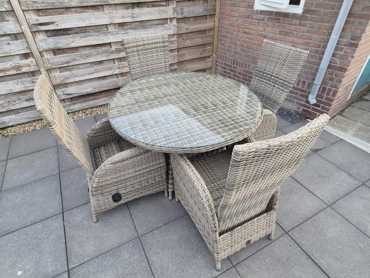 Tuinset verstelbare stoelen + 120 cm Nieuwe Tafel (Bezorging mogelijk)
