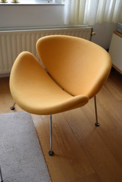 Artifort Orange Slice