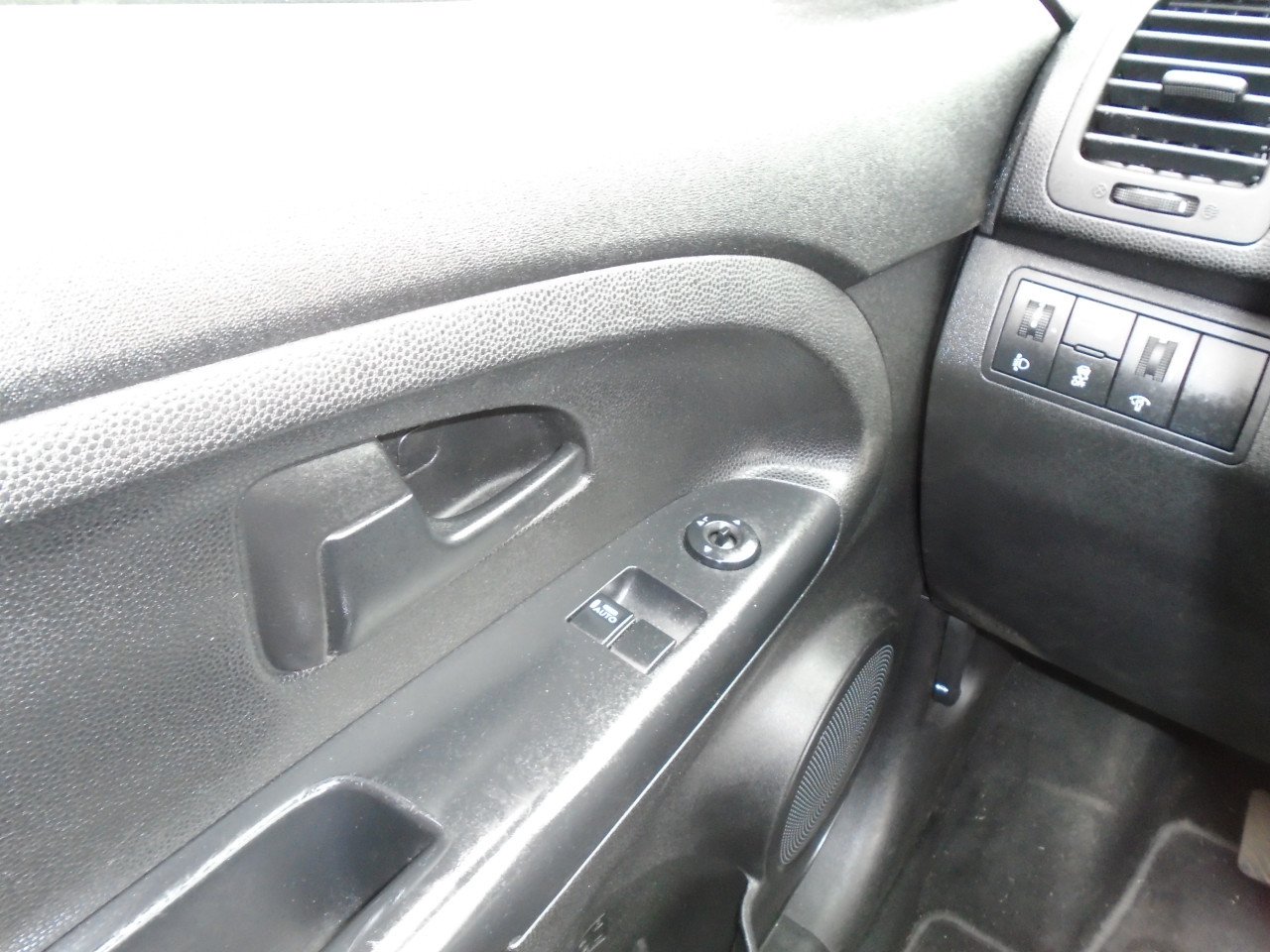 Kia Venga 1.4 CVVT Xpect