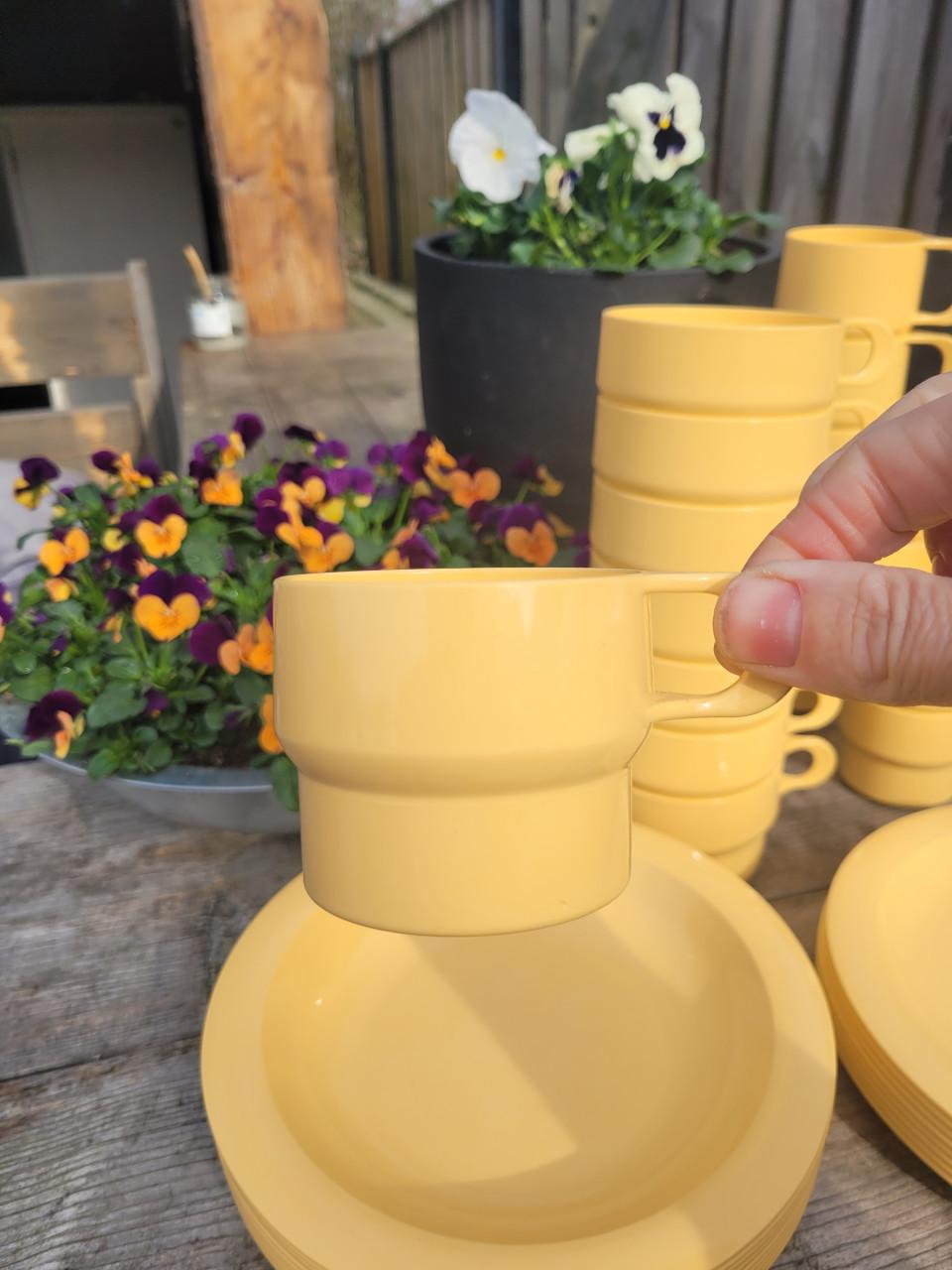 Servies Coppia bv voor camping