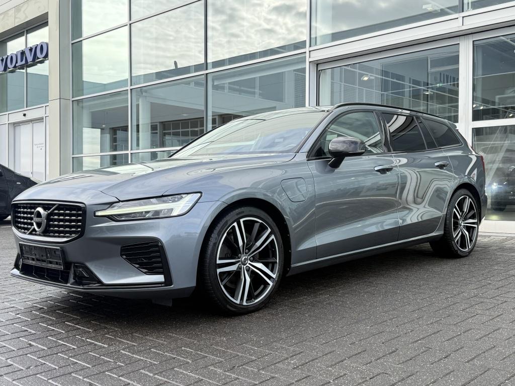 Volvo V60 t6 340pk recharge r-design| adap.cruise| camera| h&k sound| keyl