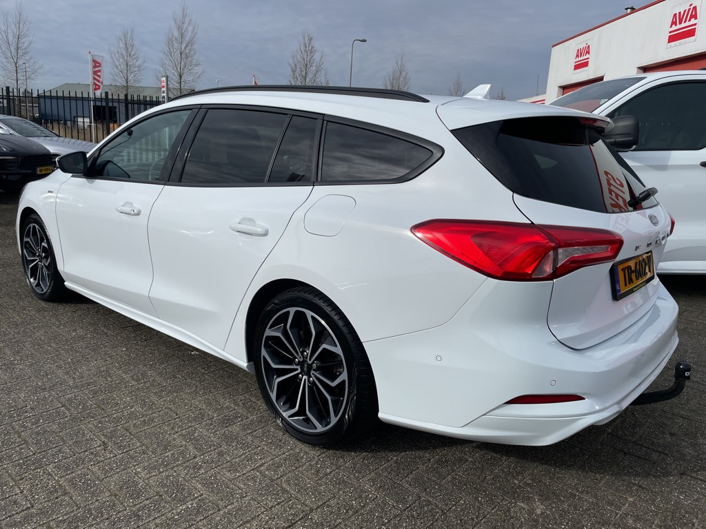 Ford Focus wagon 1.0 ecoboost st-line business -nieuw model-
