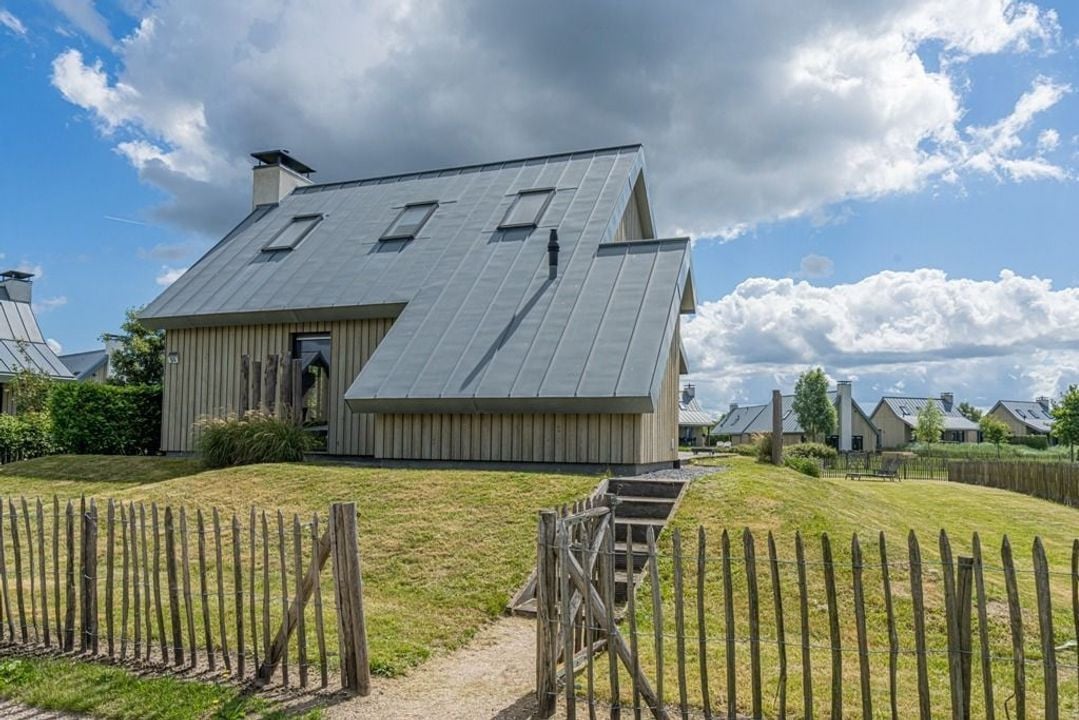 Mooie vakantievilla aan de Oesterdam in Tholen