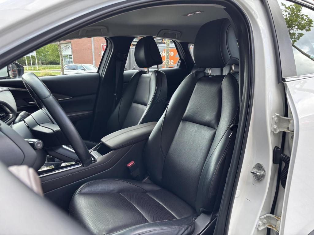 Mazda Cx-30 2.0 e-skyactiv-x m hybrid comfort leder-pakket, nl-auto!