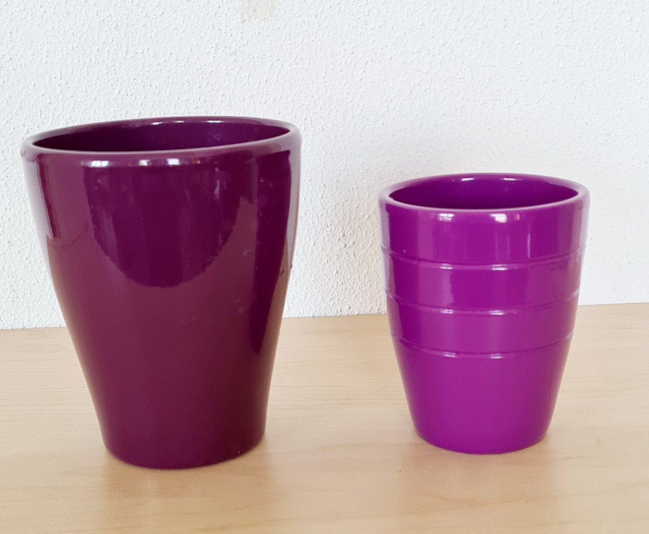 4 leuke paarse bloempotten