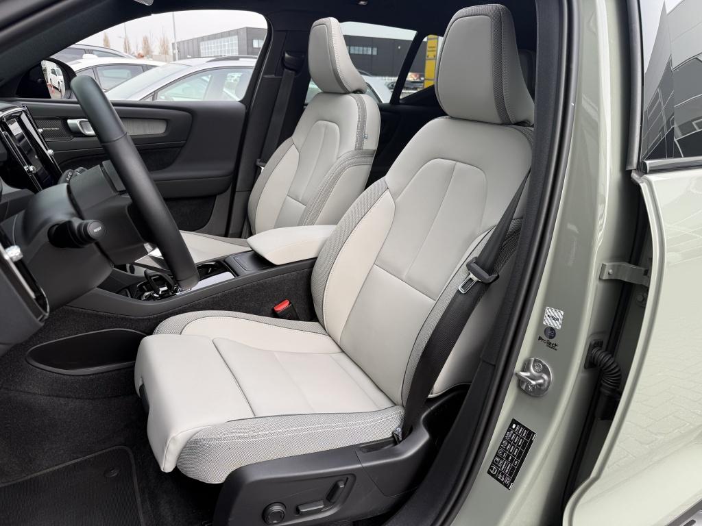 Volvo Ex40 single extended range ultra 82 kwh/252pk| full options !!