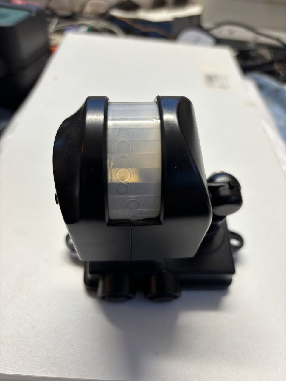 Sensor voor bv buitenverlichting