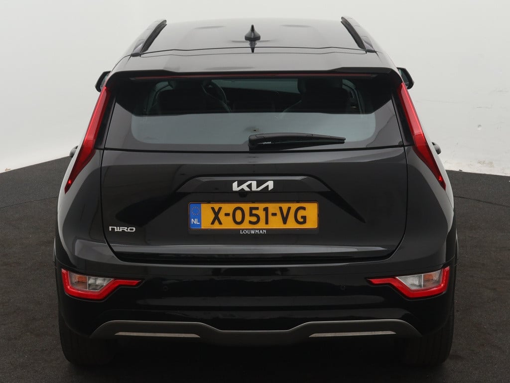 Kia Niro Ev dynamicline 64.8 kwh | parkeercamera | navi |