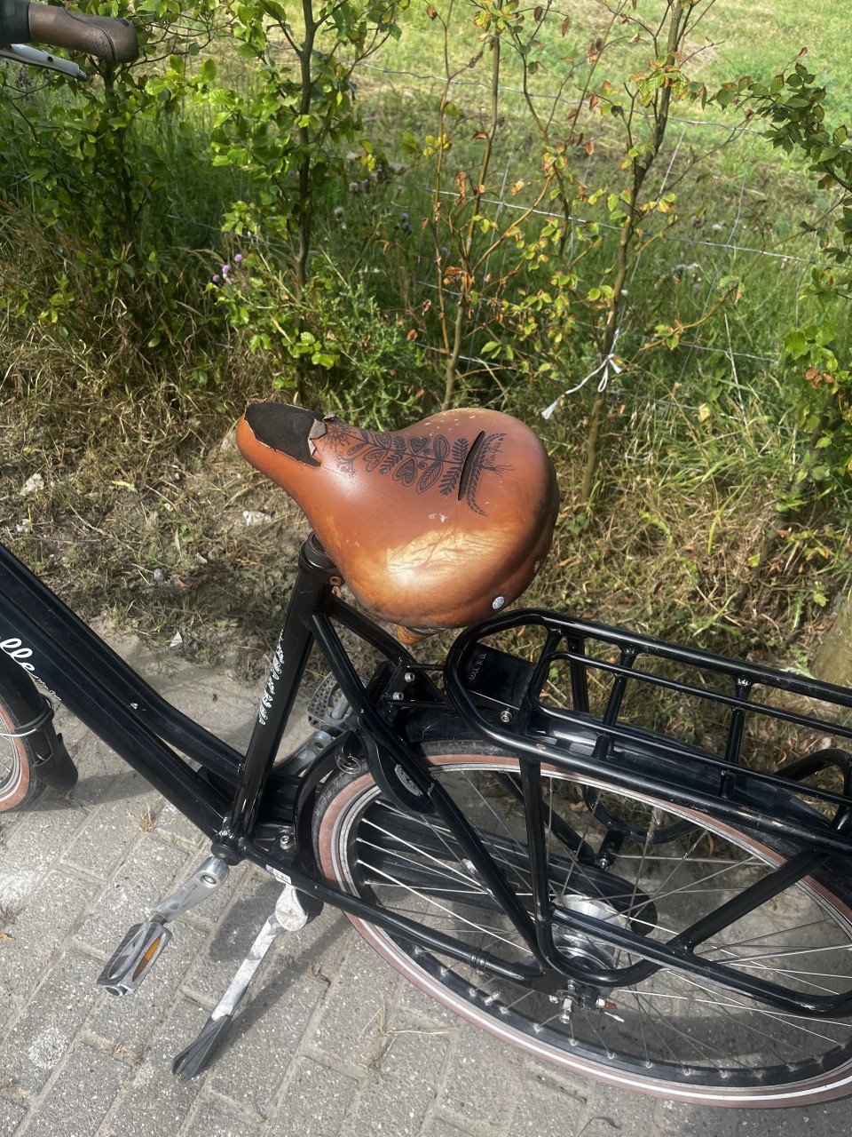 GERESERVEERD Damesfiets (Gazelle)