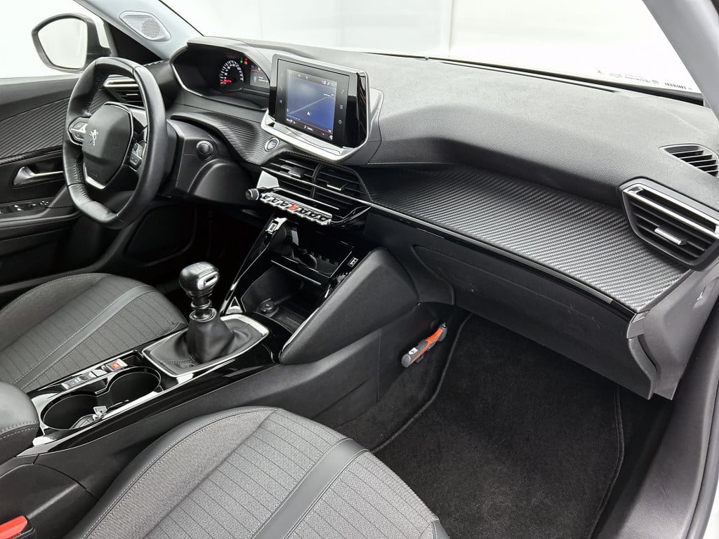 Peugeot 2008 100 pk allure pack premium | rijklaar | navigatie | 360 camera