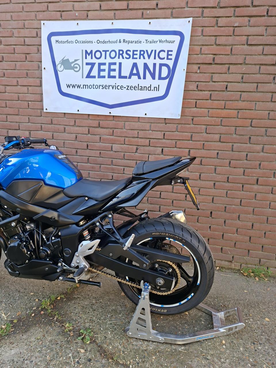 Suzuki GSR 750 (ABS)