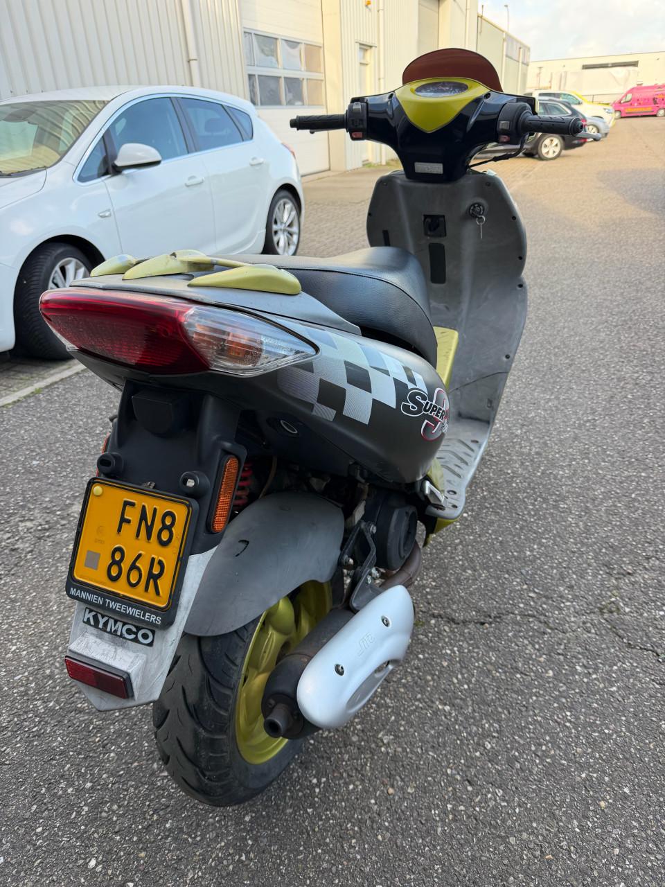 Kymco Super9 Sport