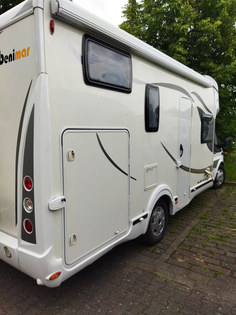 Camper