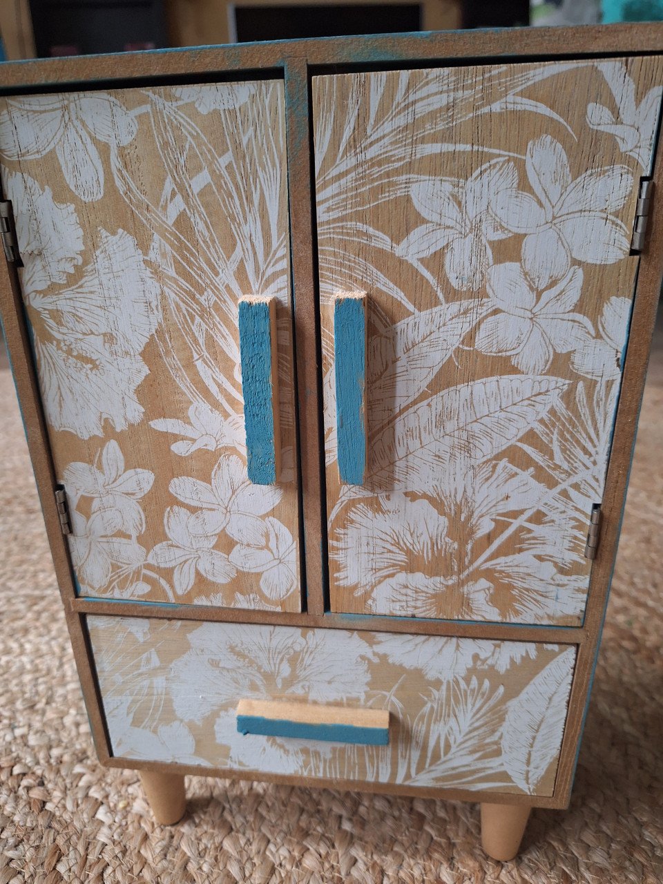 Decoratief minikastje