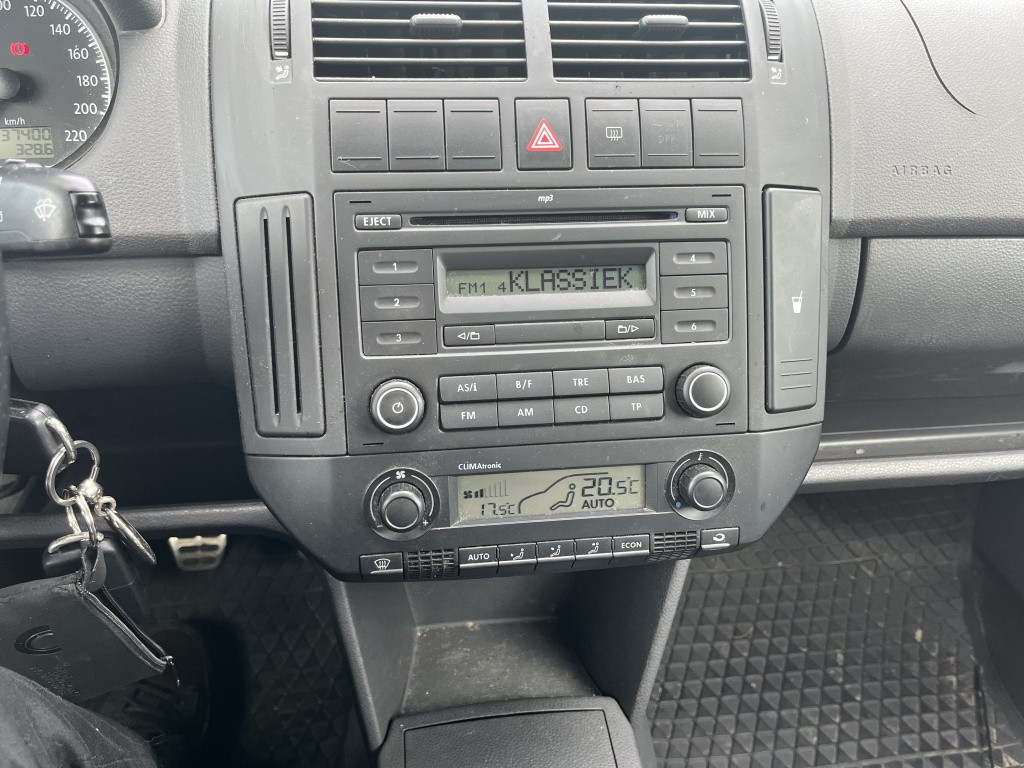 Volkswagen Polo 1.4-16v cross