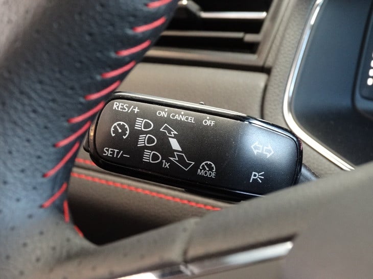 Seat Ibiza 1.0 ecotsi 95pk fr business intense