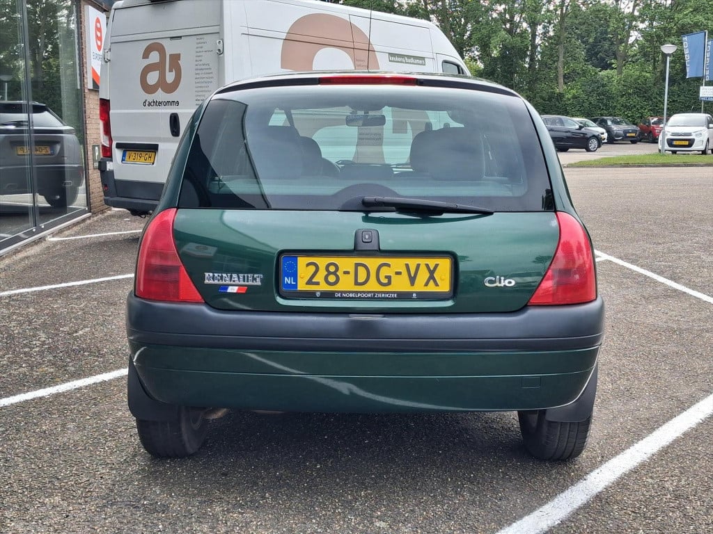 Renault Clio 1.6 rn automaat
