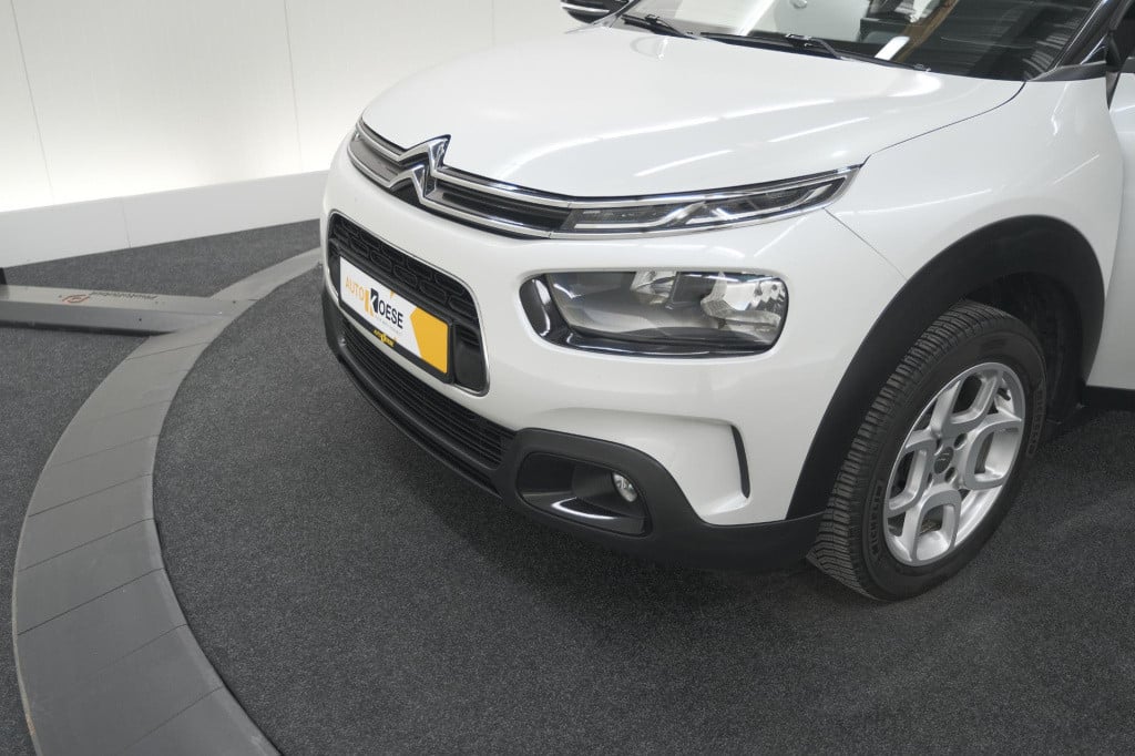 Citroen C4 Cactus puretech 110 business | trekhaak | apple carplay | parkee