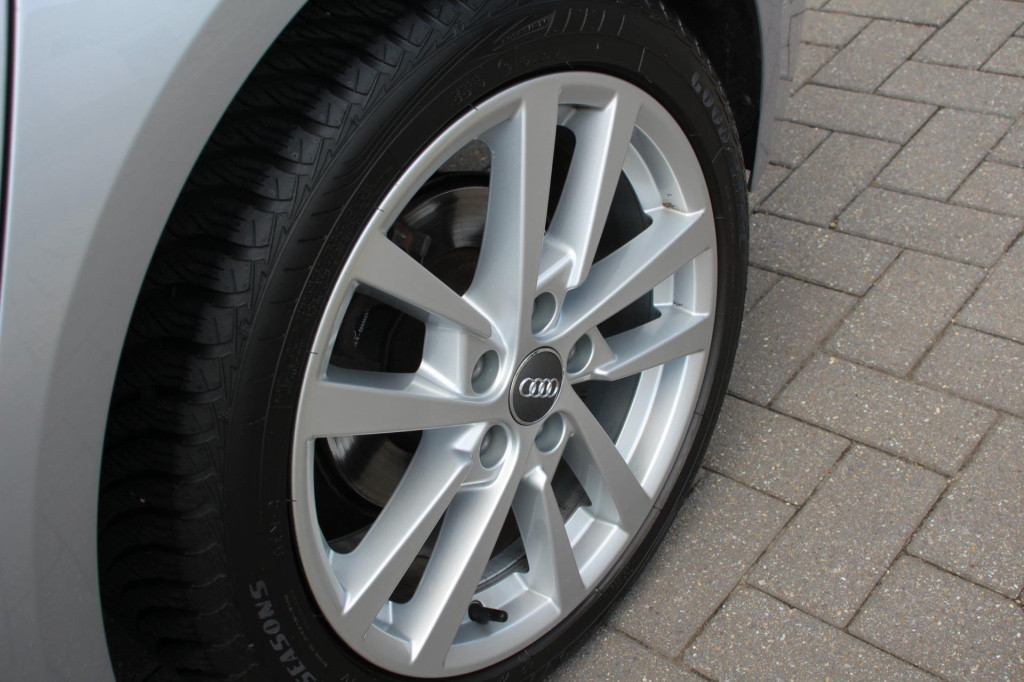 Audi A3 sportback 1.0 tfsi design pro line - matrix - led - navi - leder - 