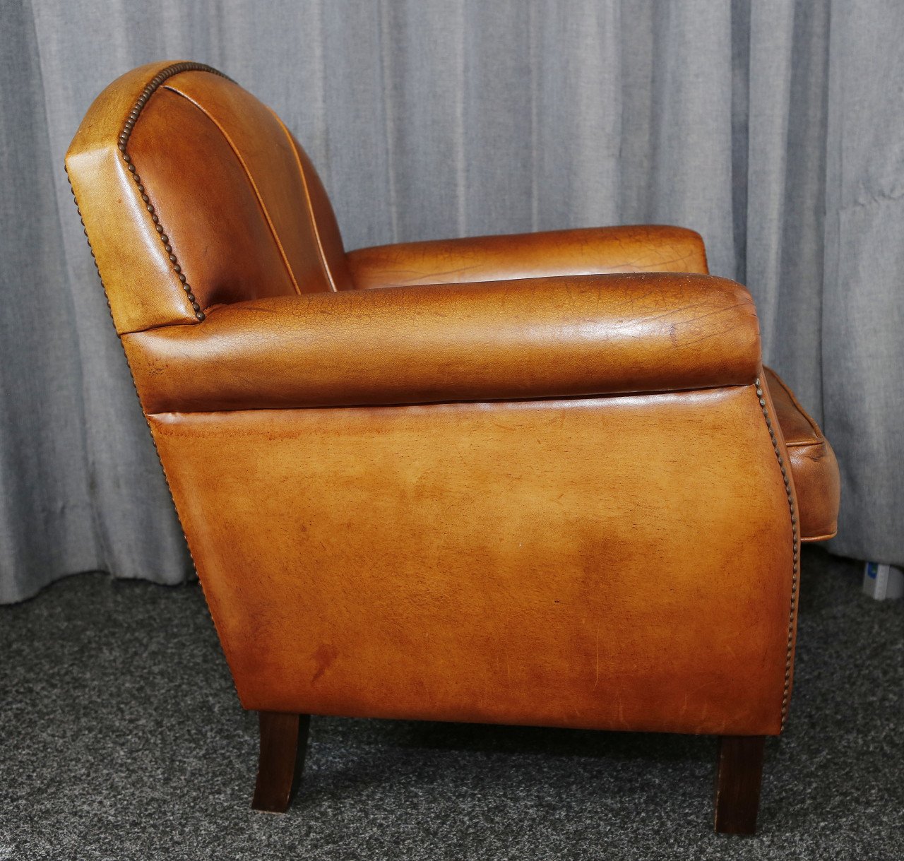 Meubels - 2 schapenleder bijzet fauteuils - bruin