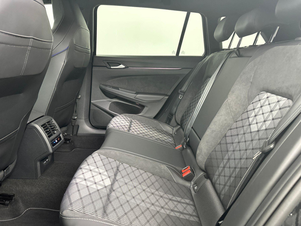 Volkswagen Golf variant r-line-edition 1.5 etsi 85 kw / 116 pk variant 7 v