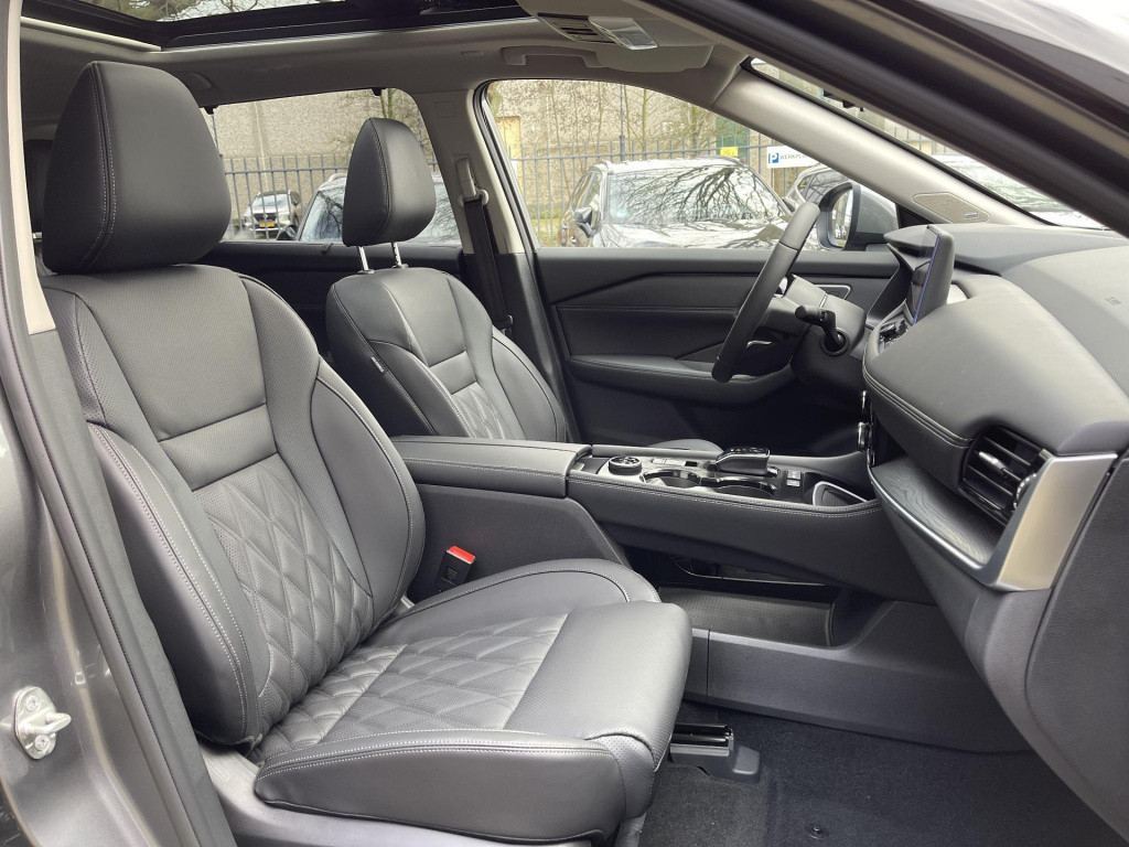 Nissan X-Trail 1.5 e-4orce tekna 4wd sun pack