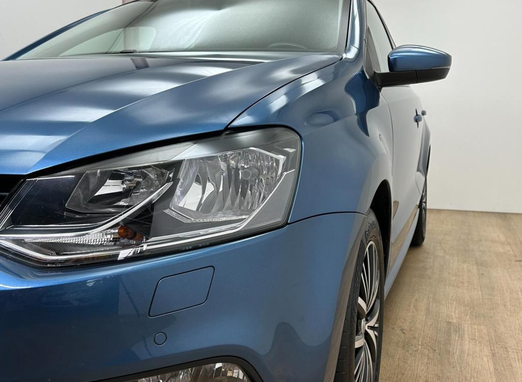 Volkswagen Polo occasion 1.0 comfortline connected series | blauw | airco |