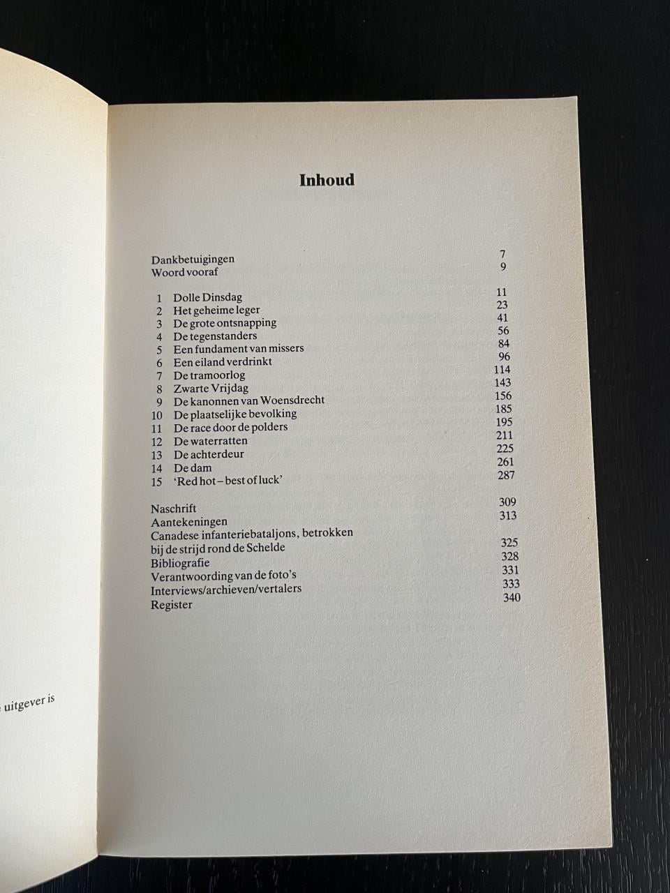 Boek: De Strijd om de Schelde - W. Whitaker & S. Whitaker