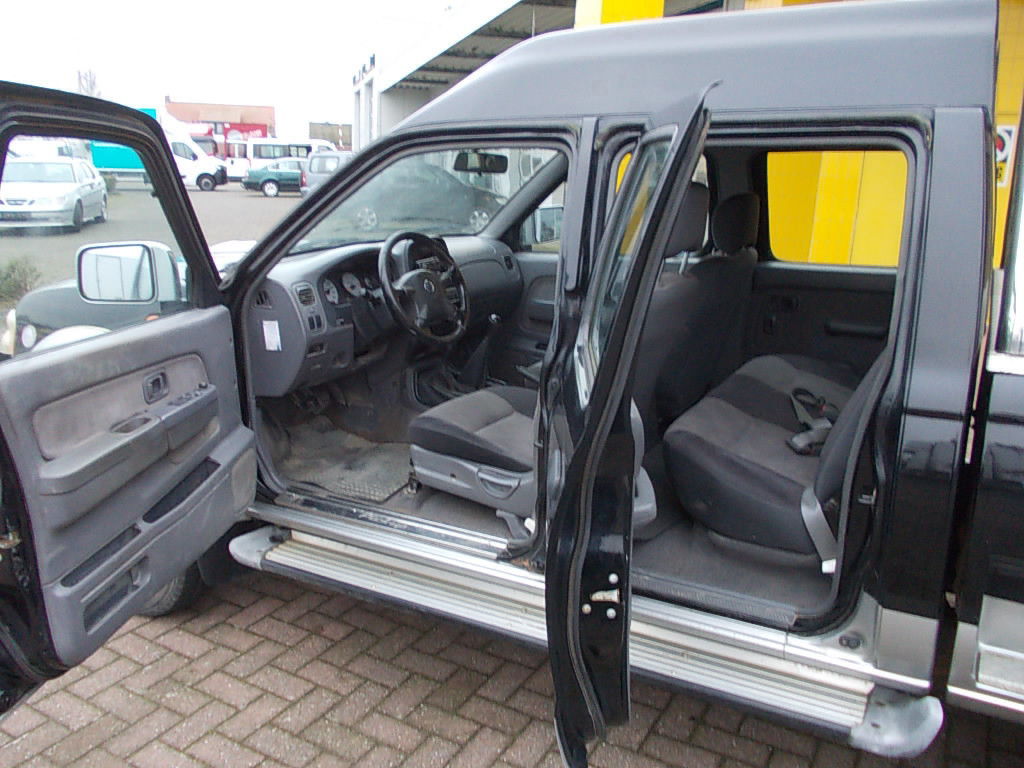 Nissan King-cab pick up (d22) 4x4 double cab 5-pers. (navara)