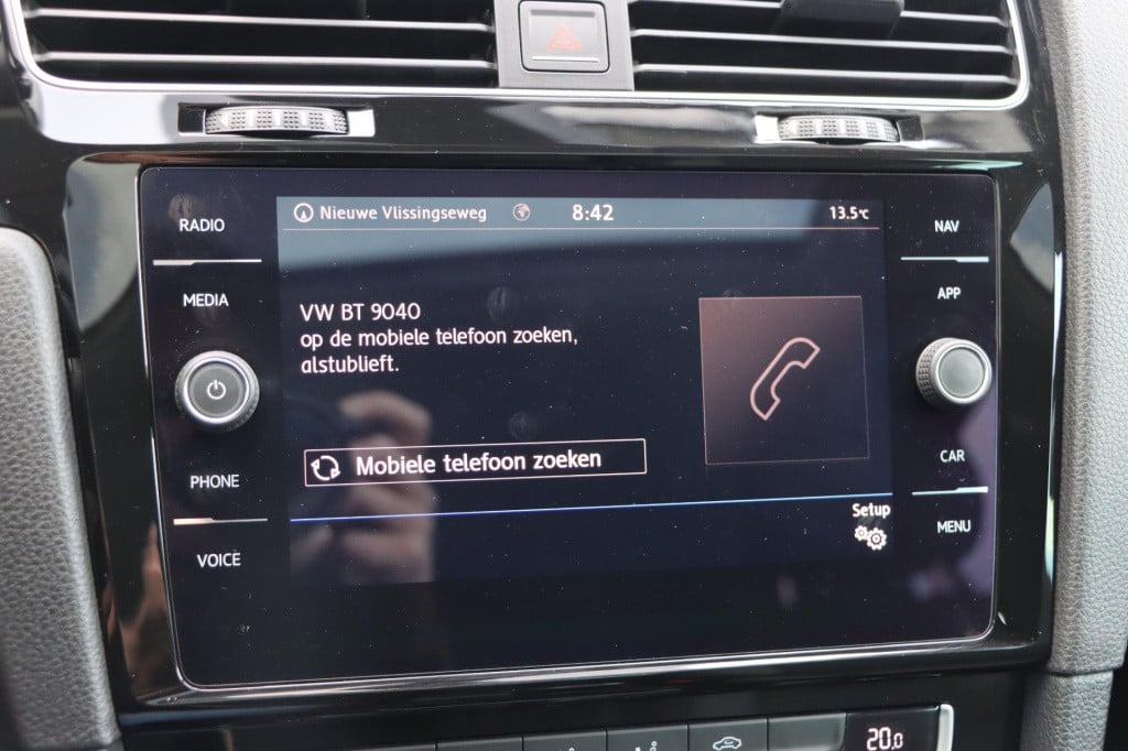 Volkswagen Golf 1.6 tdi highline r-line