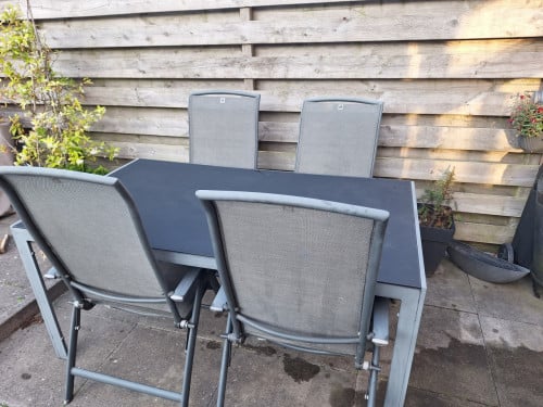 Le Sud tuinstoelen + tafel