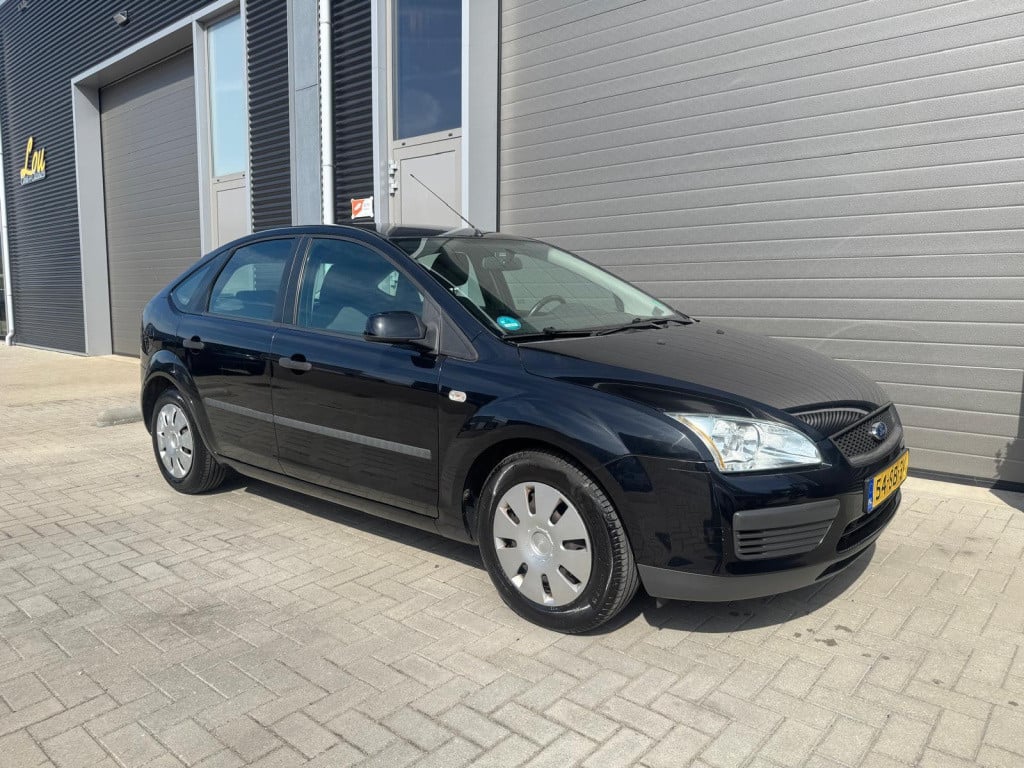 Ford Focus 1.6-16v champion/129.409 nap/apk vol jaar/airco/trekhaak