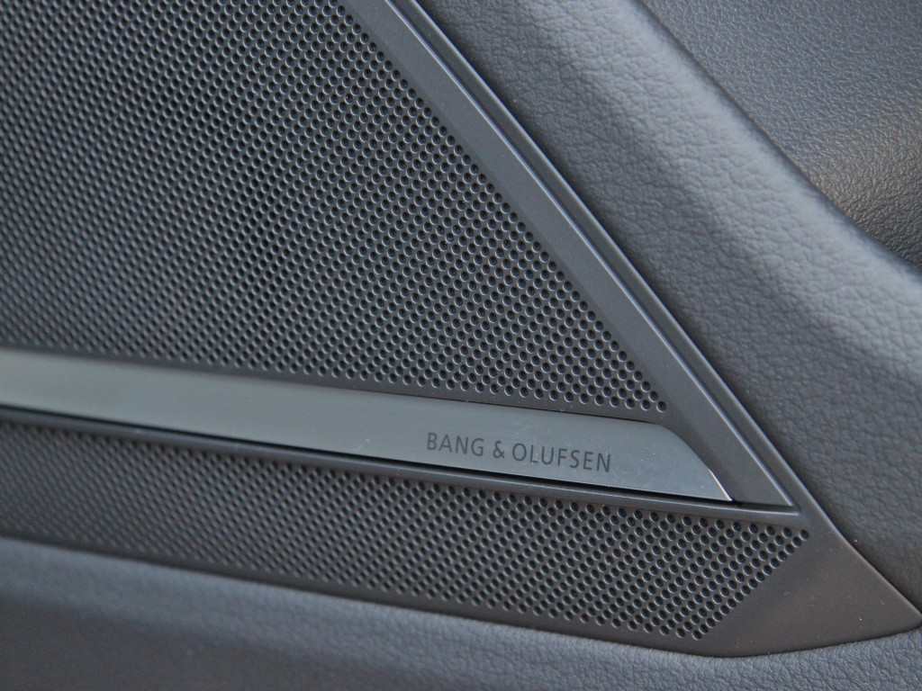 Audi A6 avant 55tfsi e hybrid 367pk quattro competition s-line | pano dak |