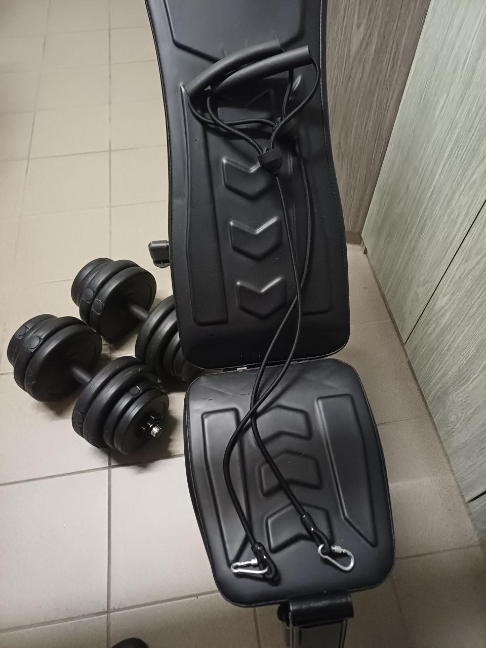 Te koop Halterbank met gewichten nieuwstaat