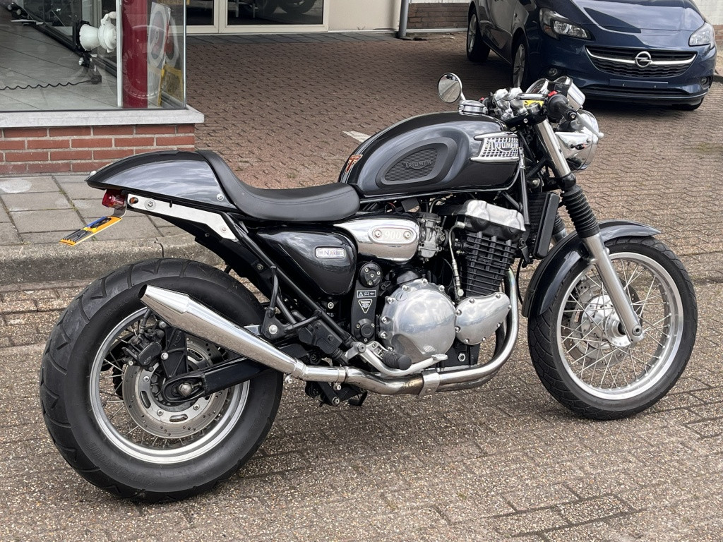 Triumph Thunderbird
