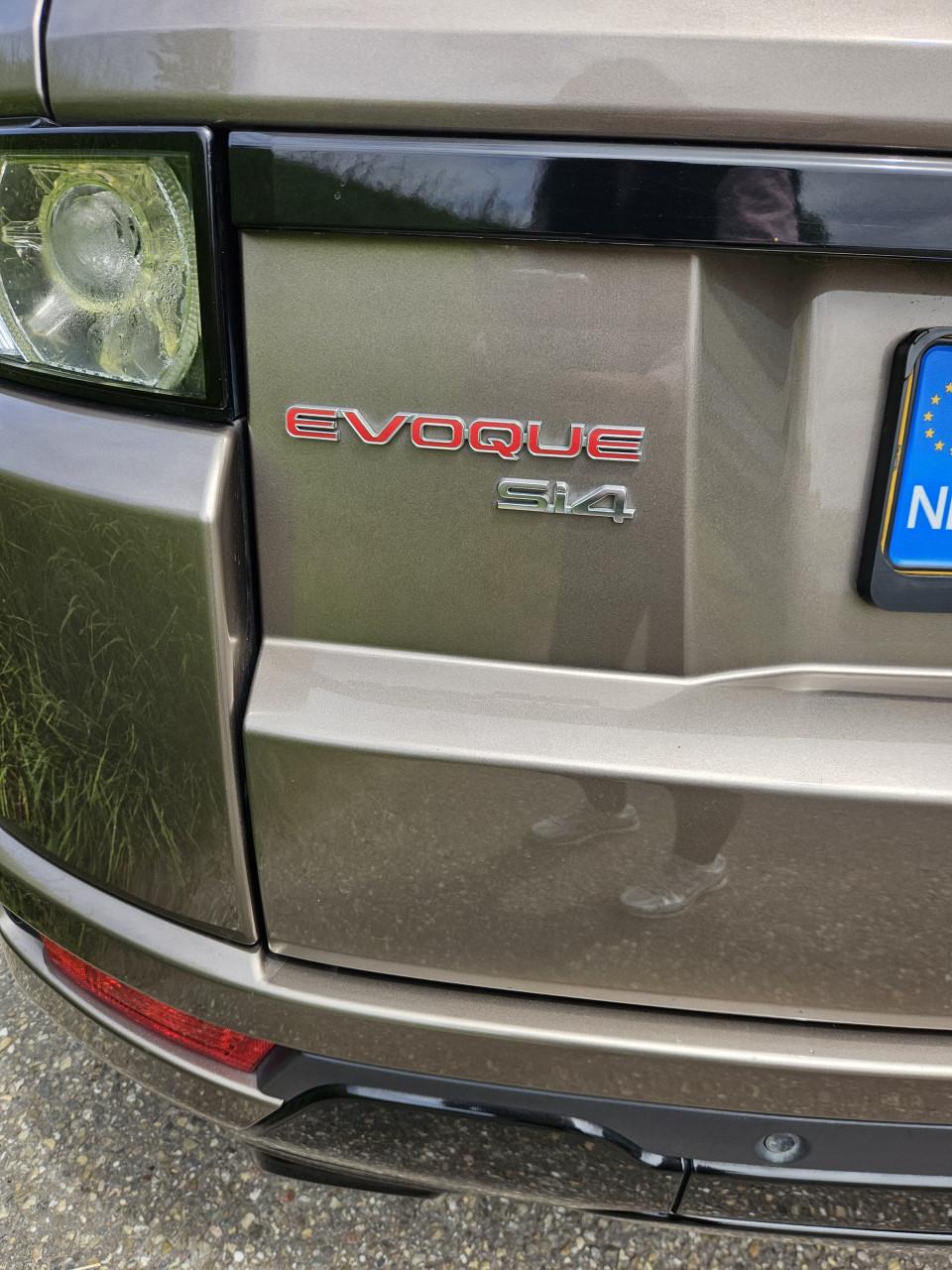 Range Rover Evoque SI 4