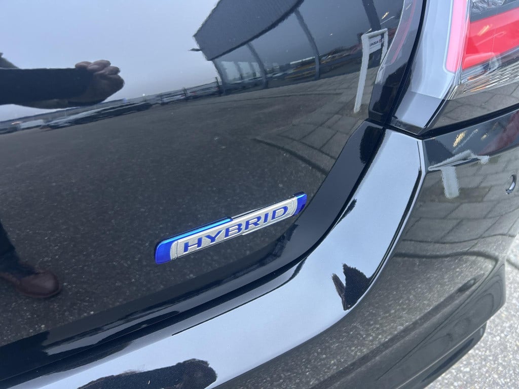 Suzuki Swift 1.2 style smart hybrid