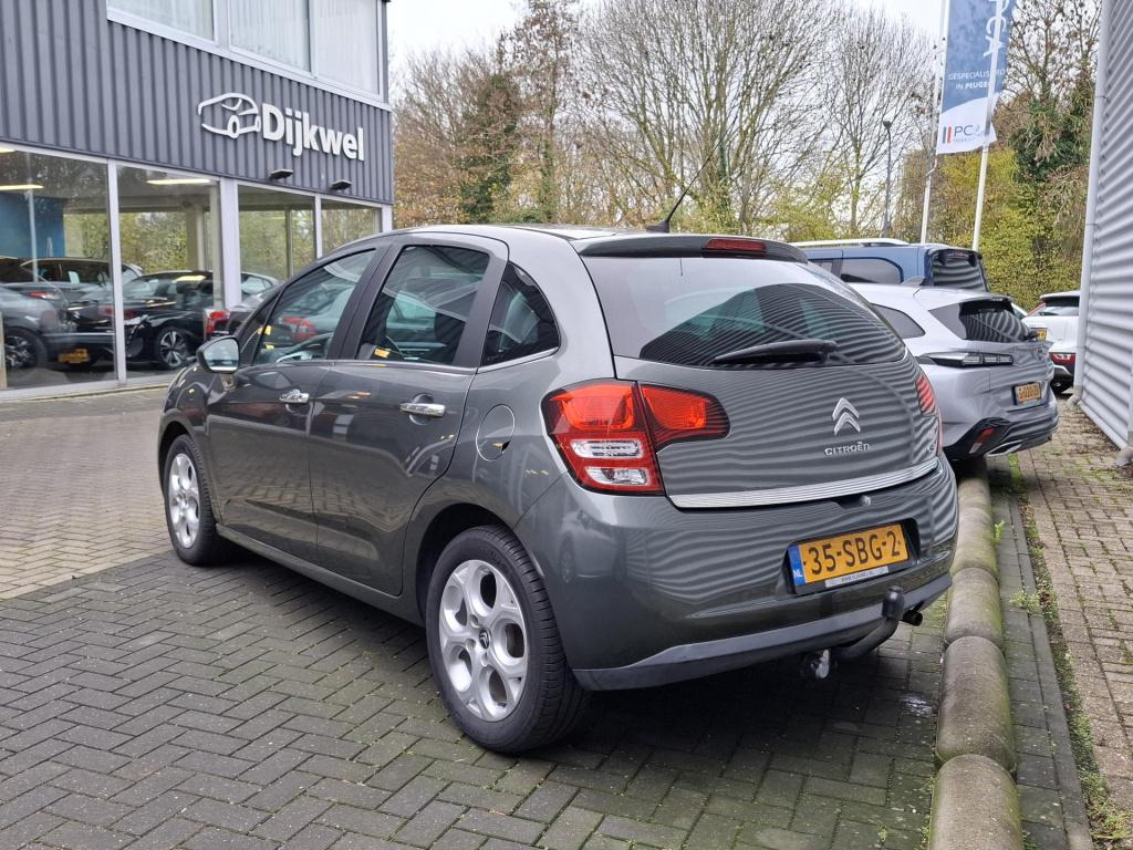Citroen C3 1.4i selection clima/lmv/trekhaak lage km.stand!