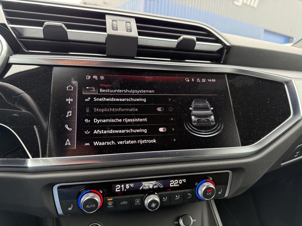 Audi Q3 45 tfsi e hybrid 245pk s edition | zwart optiek