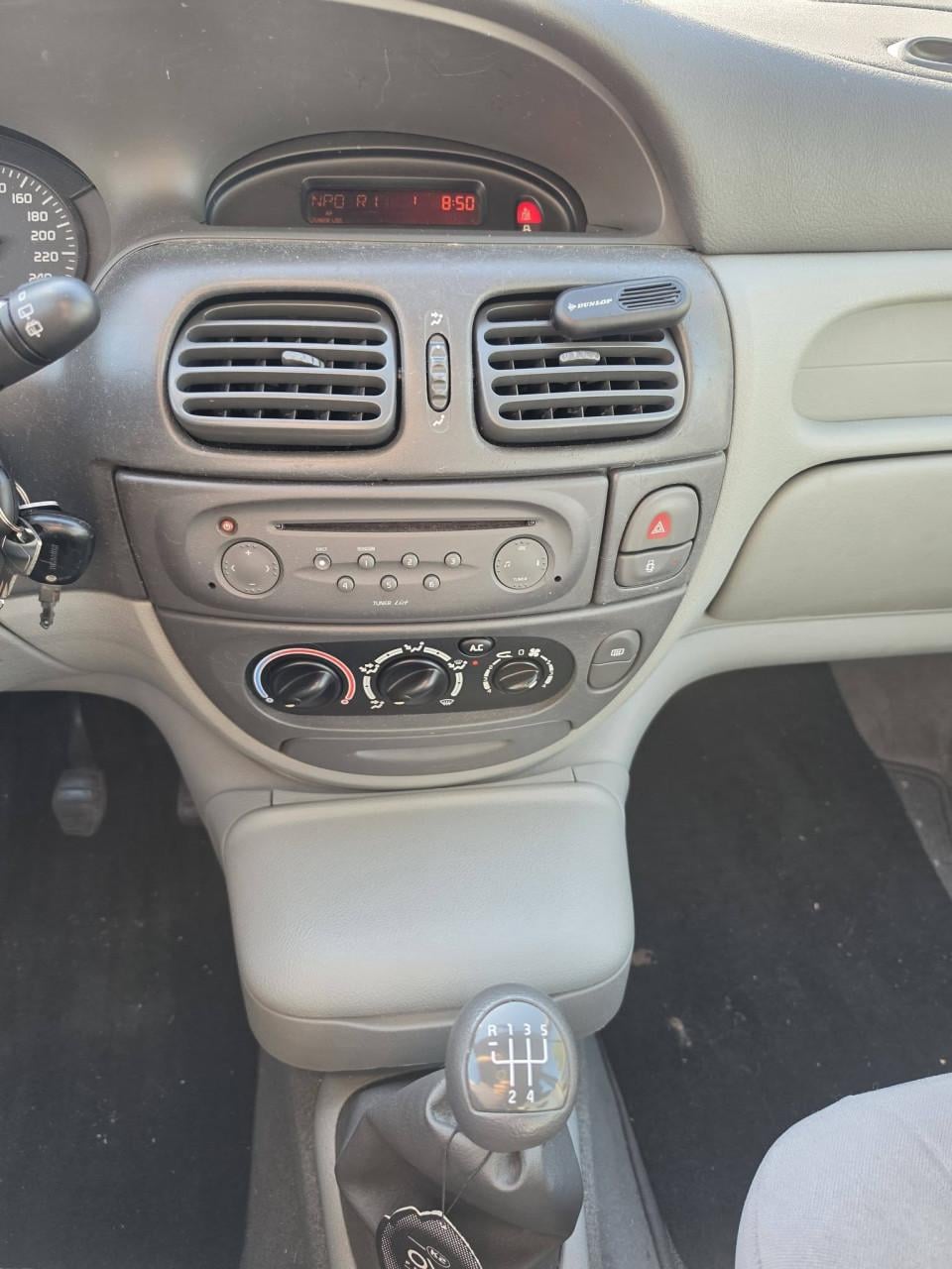 🚗 Renault Mégane Scénic 1.6 16V Benzine 🚗