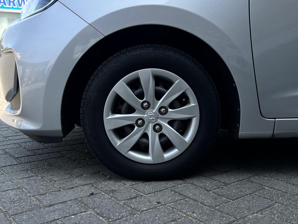 Hyundai I 10 1.0i comfort | nav | apple/ android carplay | cruise control